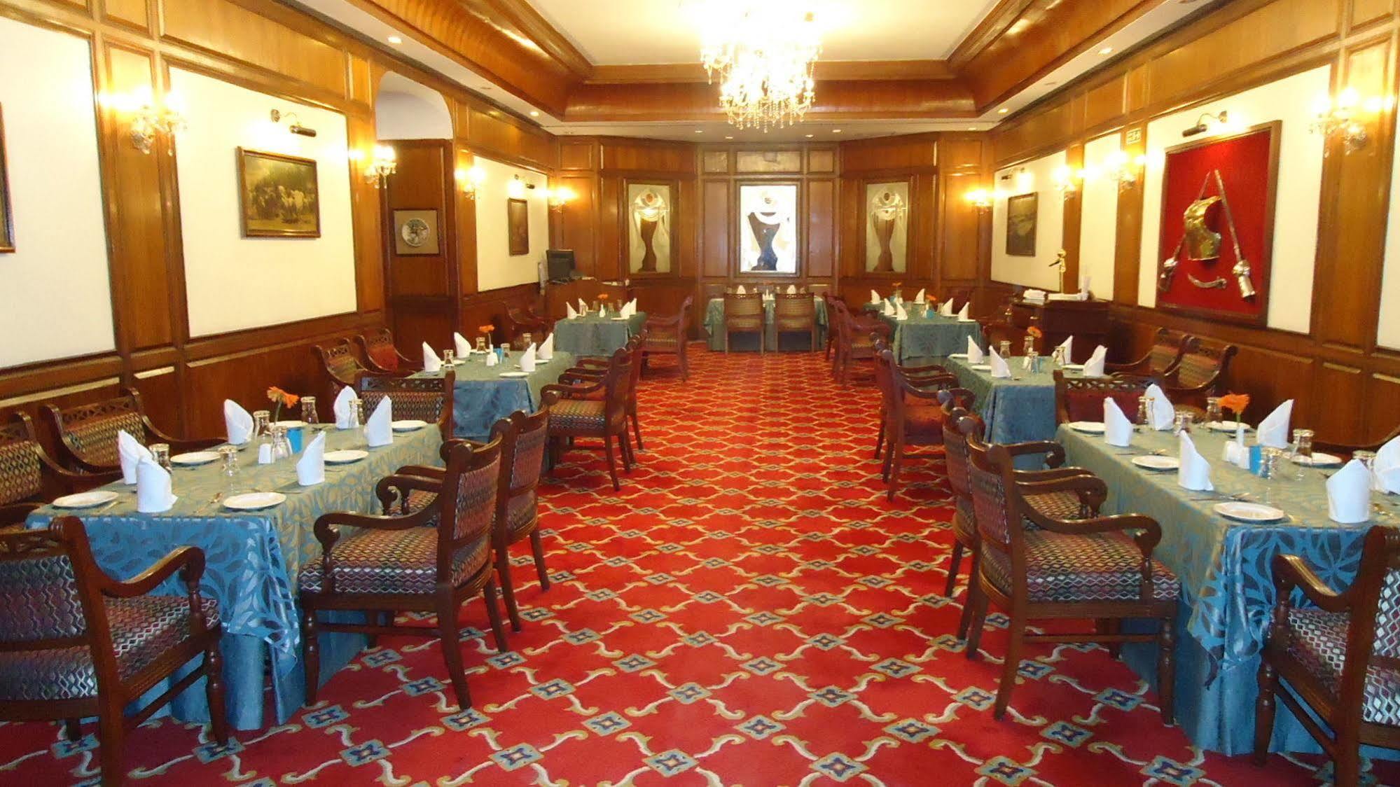 Hotel Kenilworth Hotel, 4*